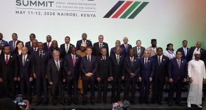 Macron et l’Afrique : la fin de la posture, le début de l’apprentissage