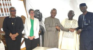 Musée virtuel de Guinée : les vieilles pièces passent au numérique